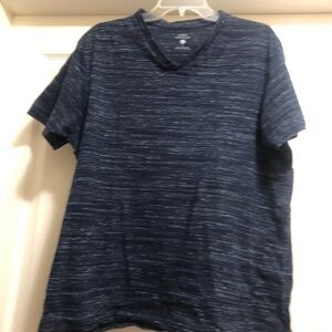 Men’s Large Urban Heritage short sleeve blue tee V neck VGUC